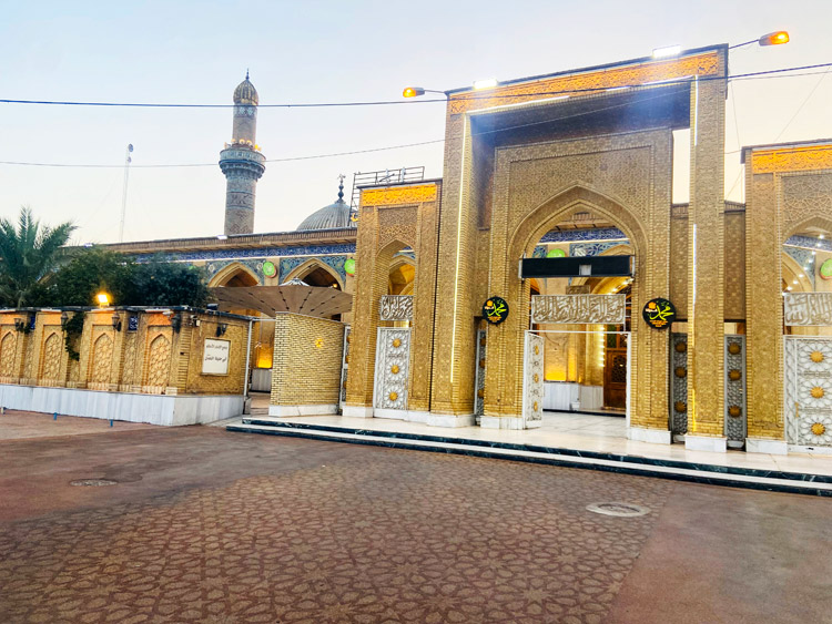 ফিকহশাস্ত্রের ‘ইমামে আজম’ আবু হানিফা (রহ.)