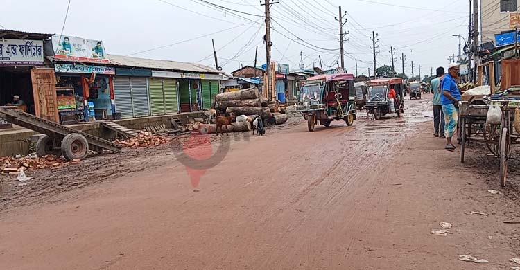 এক যুগে ভোগান্তি না কাটলেও নির্মাণ ব্যয় বেড়েছে ১৬০ কোটি টাকা