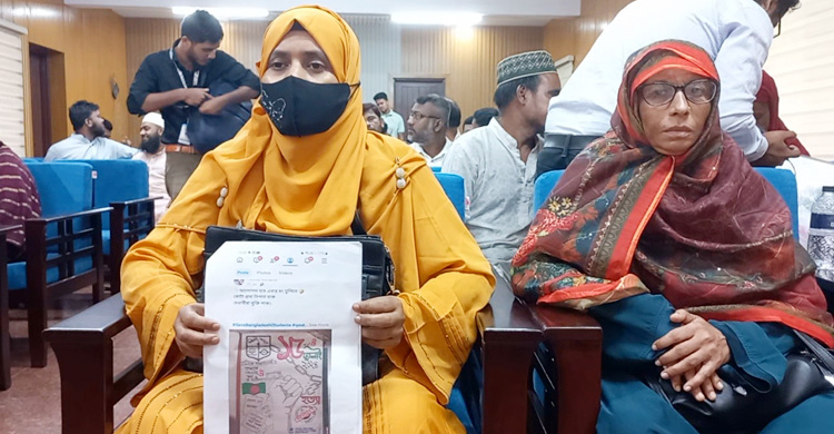 ছবি আঁকড়ে আজও কাঁদেন শহীদ পরিবারের স্বজনরা