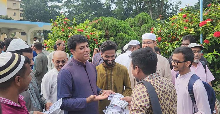 ছুটির দিনেও জমজমাট রাকসুর প্রচারণা