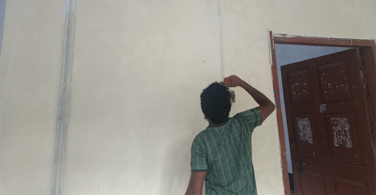 নবরূপে সাজছে রাকসু ভবন