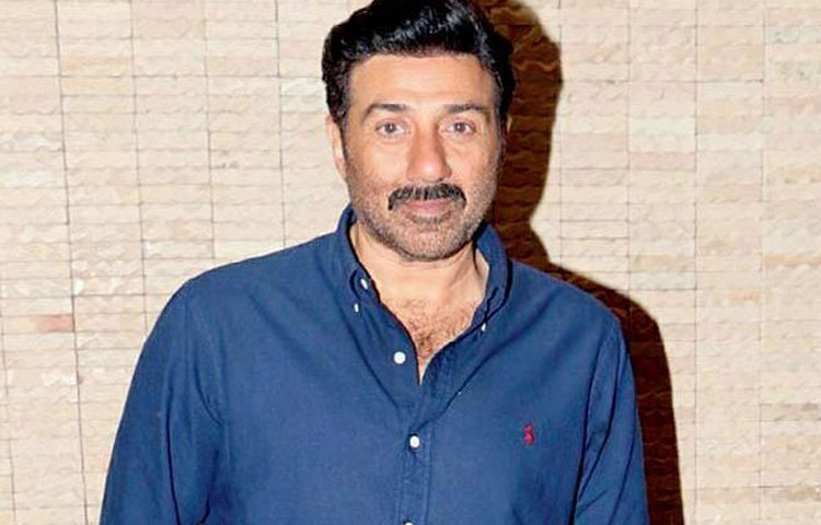 বলিউড অভিনেতা সানি দেওল
