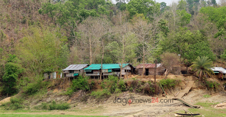 বিদ্যুৎ পৌঁছেনি পাহাড়ি ১৩ ইউনিয়নে
