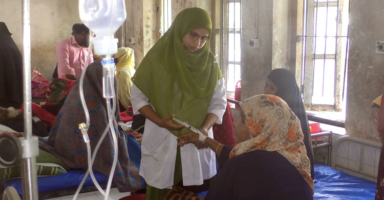 স্বাস্থ্য কমপ্লেক্সে দুই মাস বেতন বন্ধ, ভোগান্তিতে ডাক্তার-নার্সরা