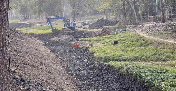 বৃষ্টিতে পোয়াবারো, পানির নিচে কাজ দেখিয়ে ৬ কোটি টাকা লুটের পাঁয়তারা