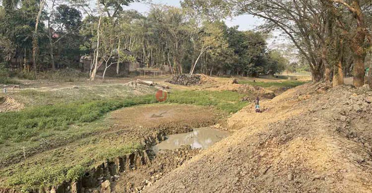 বৃষ্টিতে পোয়াবারো, পানির নিচে কাজ দেখিয়ে ৬ কোটি টাকা লুটের পাঁয়তারা