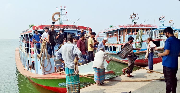 ঈদে দৌলতদিয়ায় চলবে ১৬ ফেরি, ২০ লঞ্চ