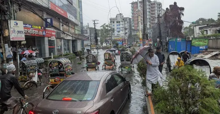 চট্টগ্রামের জলাবদ্ধতা নিয়ে দায়-দায়িত্বের টানাপোড়েন